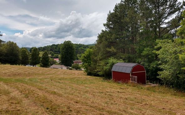 1775 Hwy 64 W, Hayesville, NC 28904